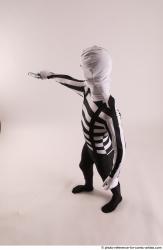 JIRKA MORPHSUIT WITH GUN